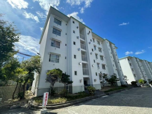 神戸市垂水区高丸 中古マンション外観写真
